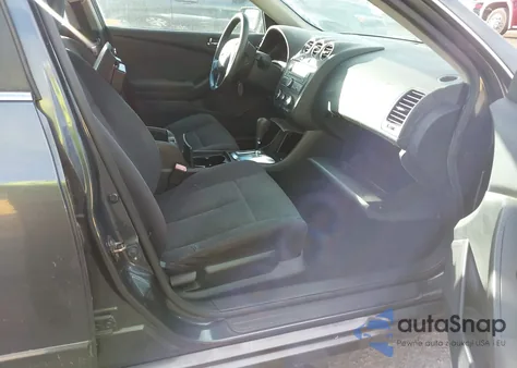 2010 Nissan Altima Hybrid from USA, damaged, VIN 1N4CL2AP4AC107957